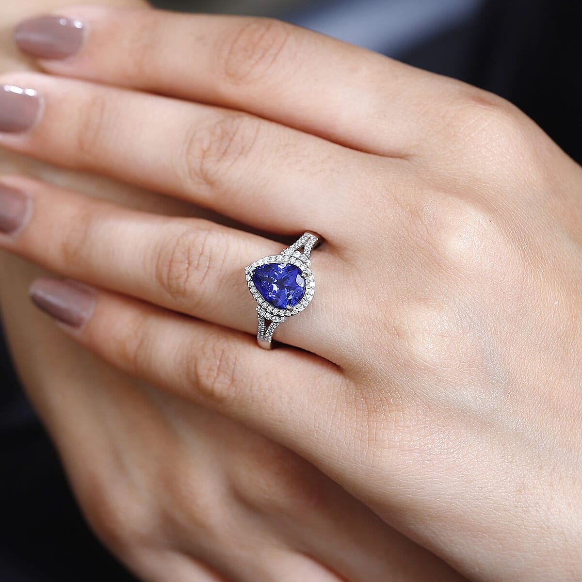 Rhapsody 950 Platinum AAAA Tanzanite, Diamond (E-F, VS2) (0.25 cts) Ring (Size 8.5) (6.40 g) 3.20 ctw image number 2