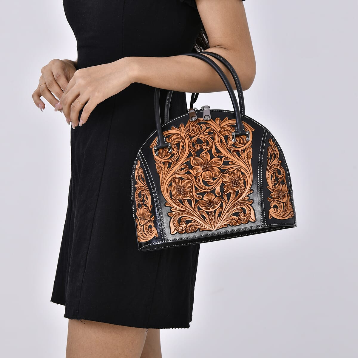 Grand Pelle Green with Solid Color Hand Engraving Flower Genuine Leather Hand Bag with Handle Drop 6.3 image number 2