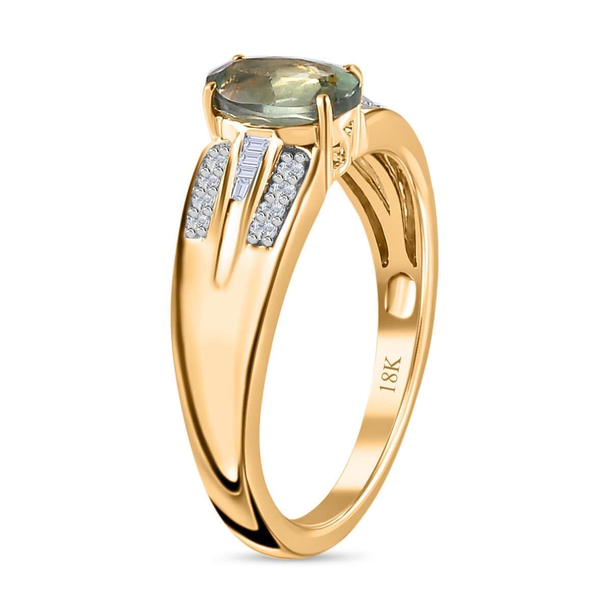 Iliana 18K Yellow Gold AAA Narsipatnam Alexandrite and G-H SI Diamond Ring (Size 7.0) 4.35 Grams 0.85 ctw image number 3