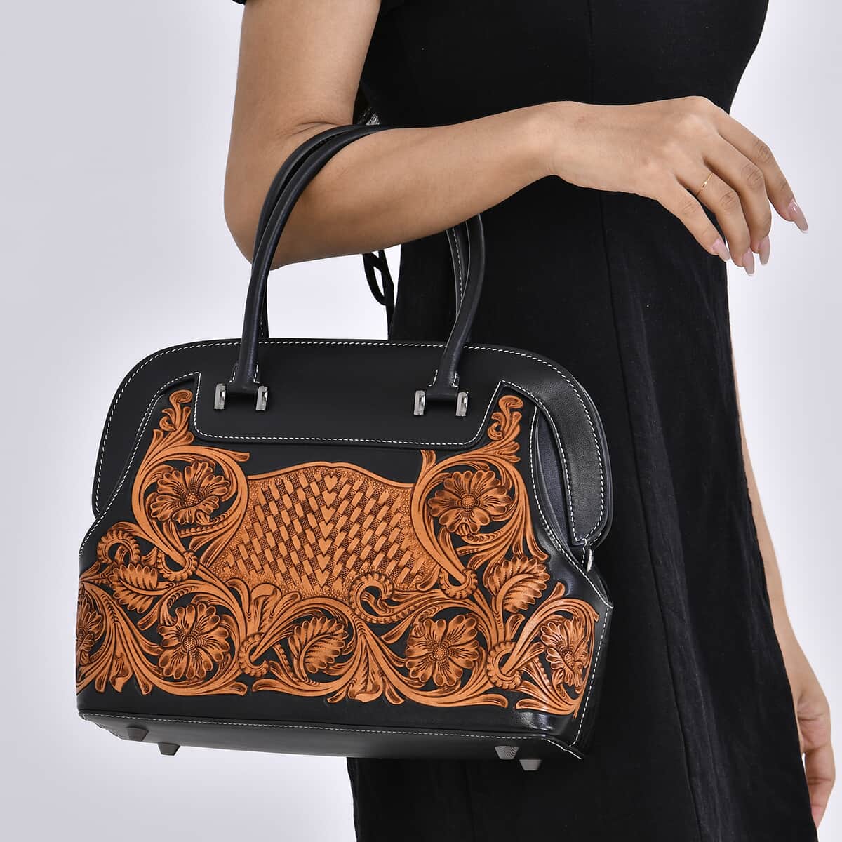 Grand Pelle Royal Collection Black with Solid Color Hand Engraving Flower Pattern Genuine Leather Tote Bag with Handle Drop image number 2