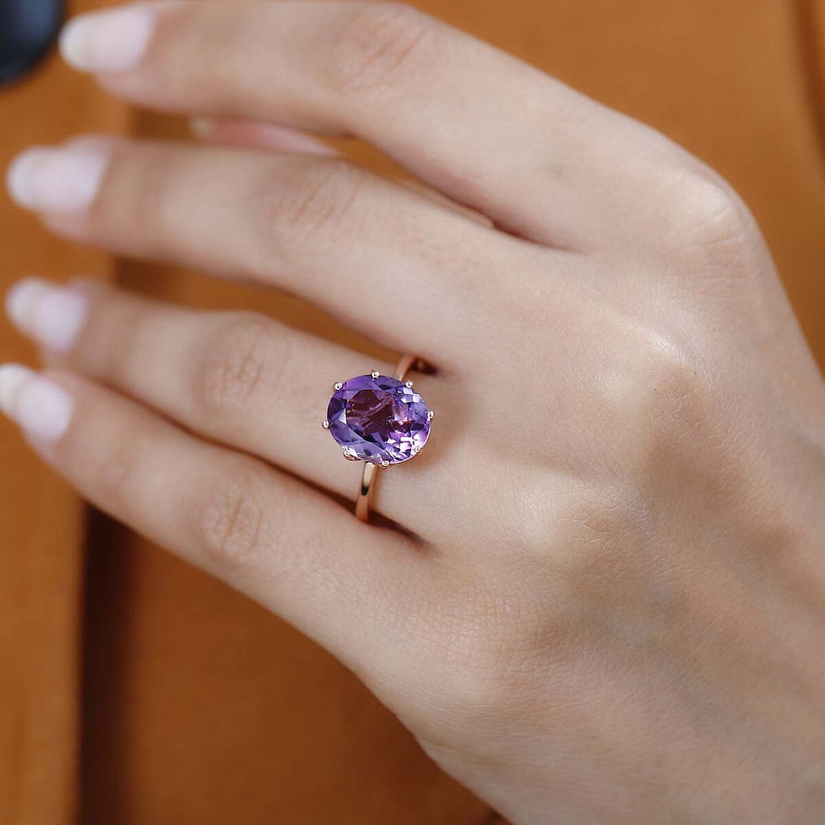 AAA Rose De France Amethyst Solitaire Ring in Vermeil Rose Gold Over Sterling Silver (Size 7.0) 4.35 ctw image number 2
