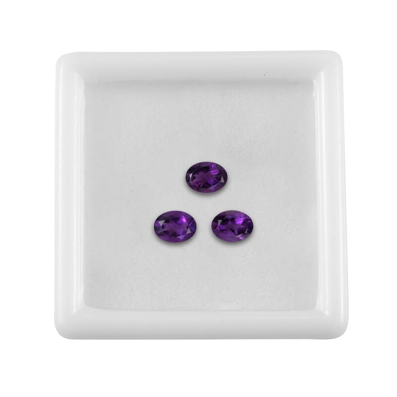 AAA Amethyst Set of 3 (Ovl 8x6 mm) 3.23 ctw Loose Gemstone