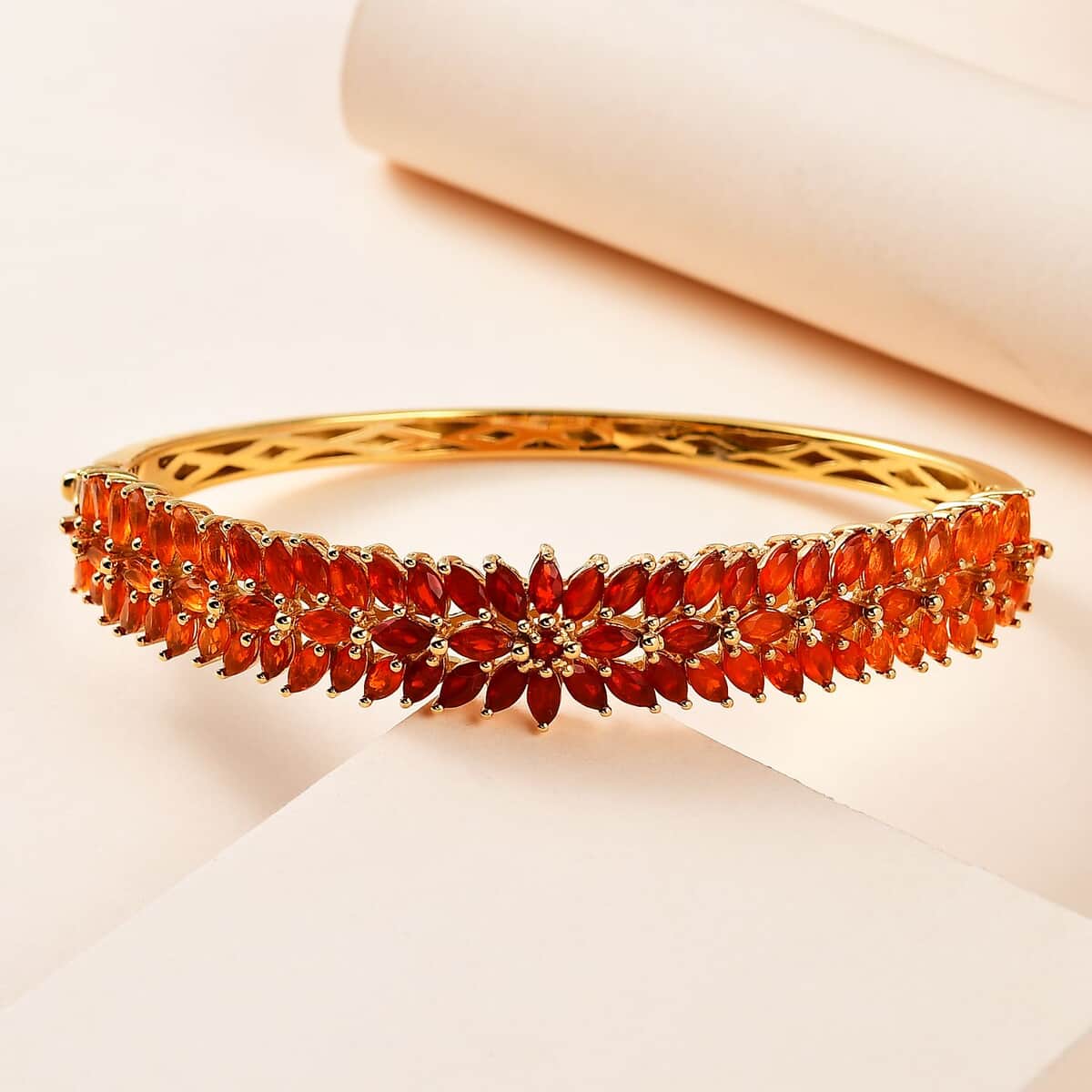 Shades of Fire Opal Fire Opal Floral Bangle Bracelet in Vermeil Yellow Gold Over Sterling Silver (7.25 In) 8.40 ctw image number 1