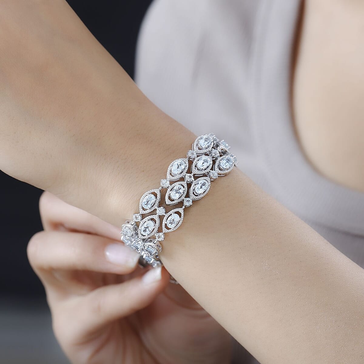 D'Joy Sky Blue Topaz 3 Row Bracelet in Platinum Over Sterling Silver (8.00 In) 26.90 ctw image number 2