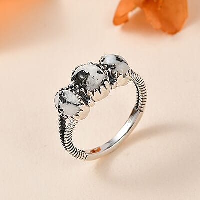 Artisan Crafted White Buffalo 3 Stone Ring in Sterling Silver (Size 10.0) 1.90 ctw
