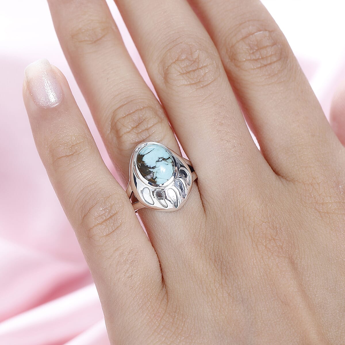 Artisan Crafted Blue Moon Turquoise Bear Paw Ring in Sterling Silver (Size 6.0) 2.50 ctw image number 2