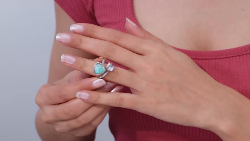 Artisan Crafted Blue Moon Turquoise Arrow Ring in Sterling Silver (Size 10.0) 3.30 ctw