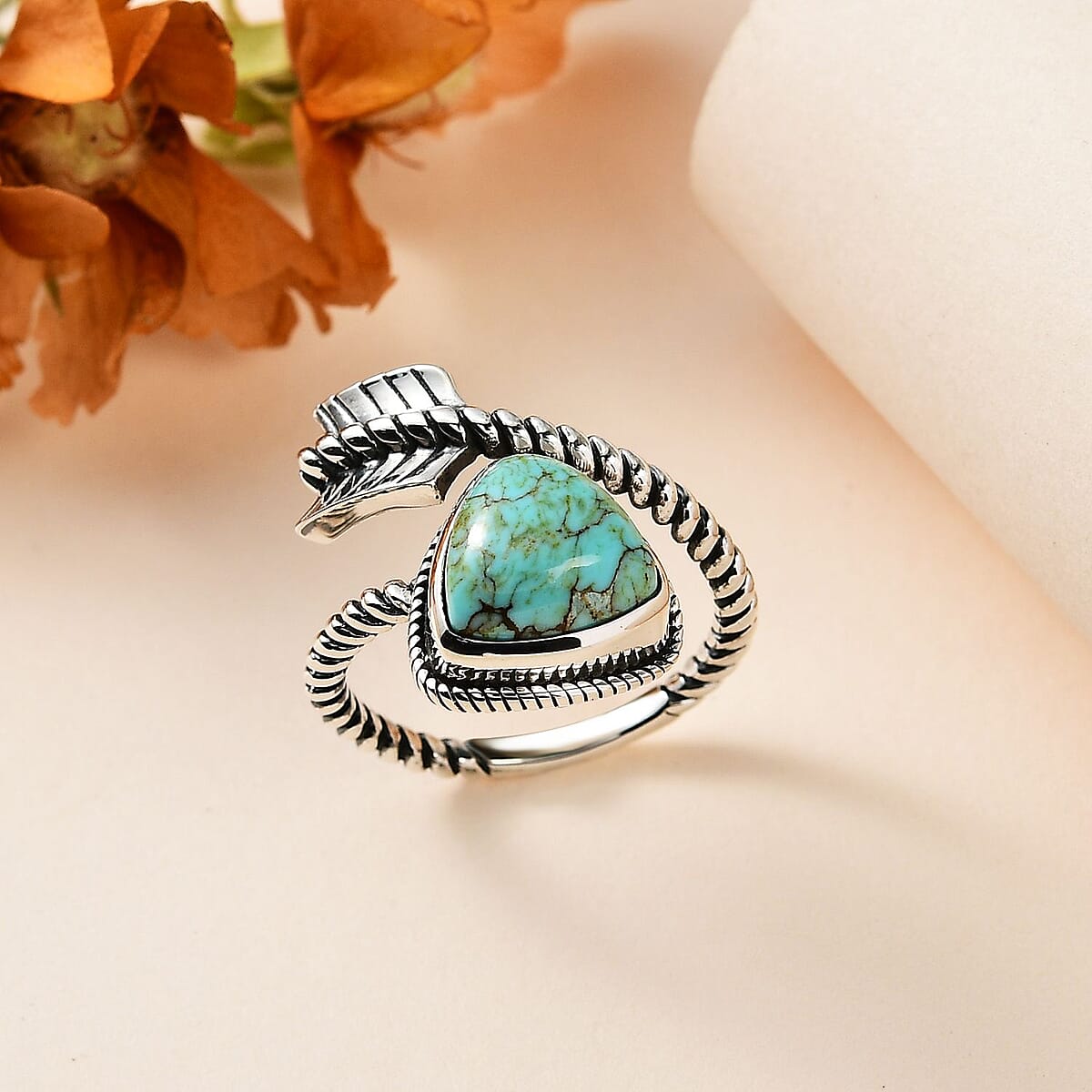 Artisan Crafted Blue Moon Turquoise Arrow Ring in Sterling Silver (Size 7.0) 3.30 ctw image number 1