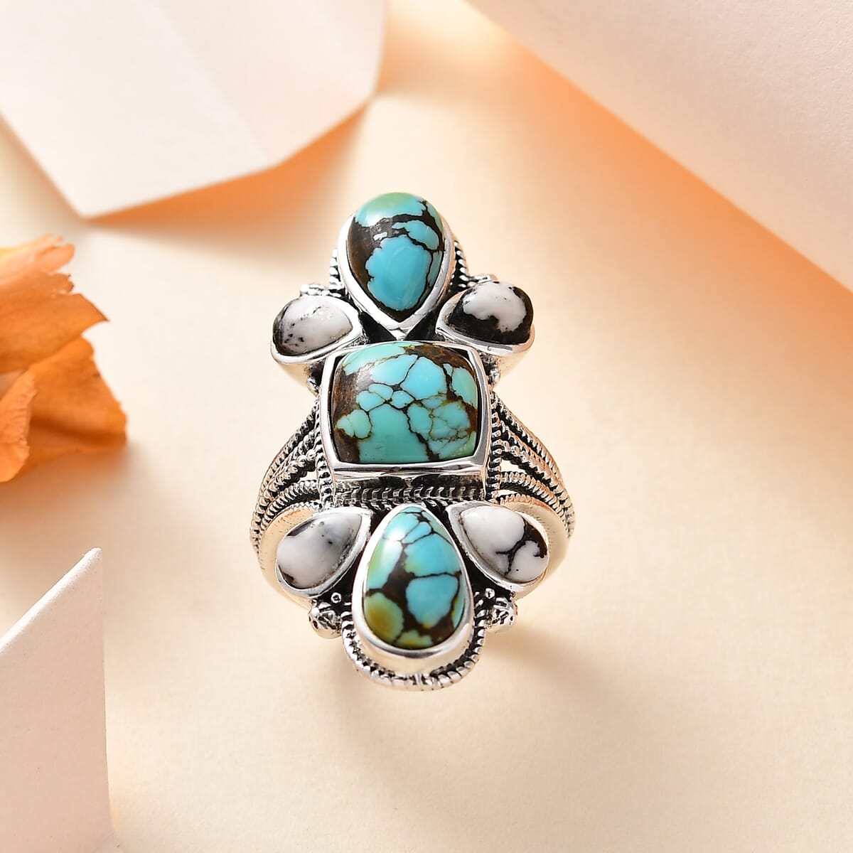 Artisan Crafted Blue Moon Turquoise and White Buffalo Ring in Sterling Silver (Size 9.0) 7.90 ctw image number 1