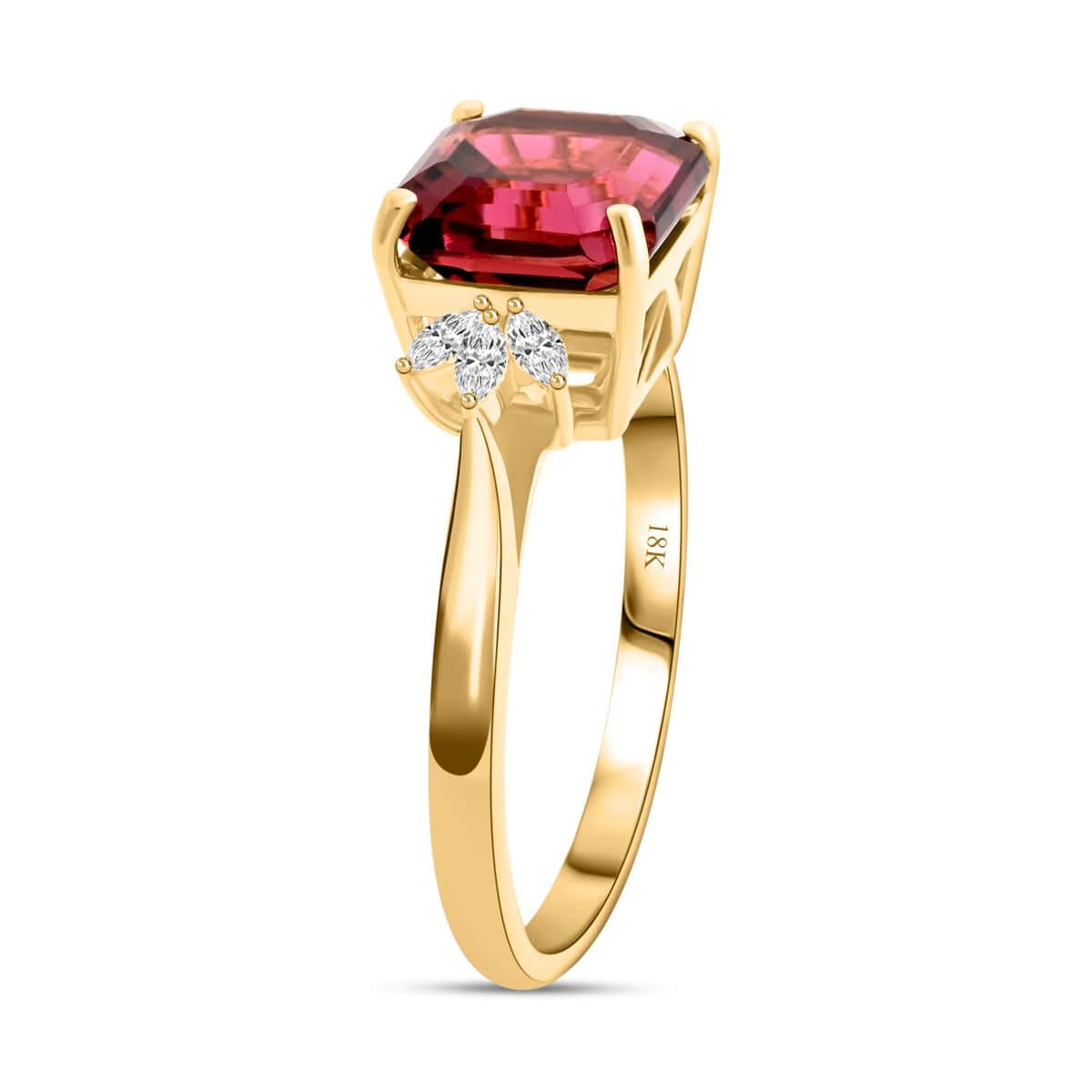 Certified & Appraised Iliana AAA Asscher Cut Ouro Fino Rubellite and G-H SI Diamond 2.90 ctw Ring in 18K Yellow Gold (Size 7.0) image number 3