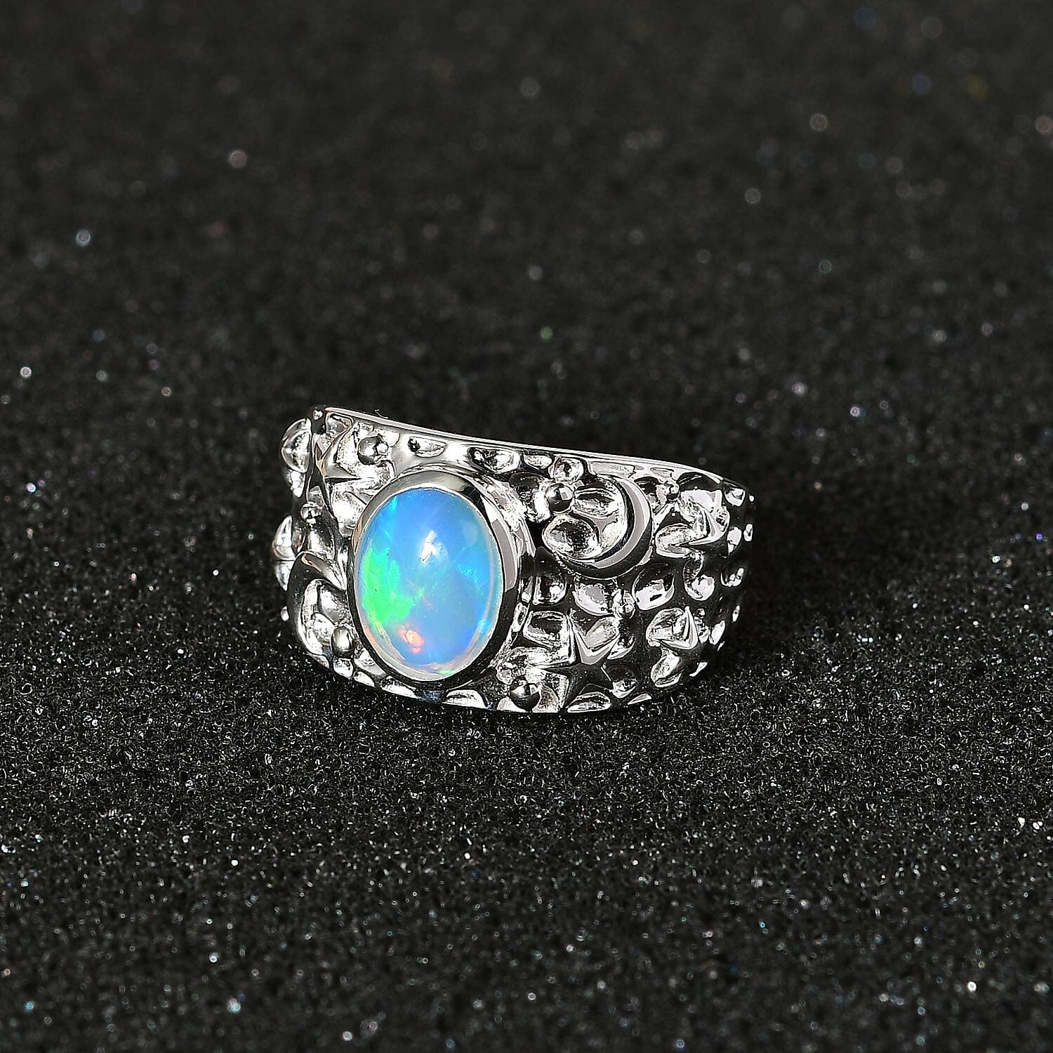 Ethiopian Welo Opal 1.50 ctw Ring in Sterling Silver (Size 9.0)