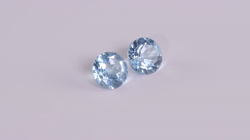 Sky Blue Topaz Set of 2 (Rnd 8 mm) 4.07 ctw Loose Gemstone