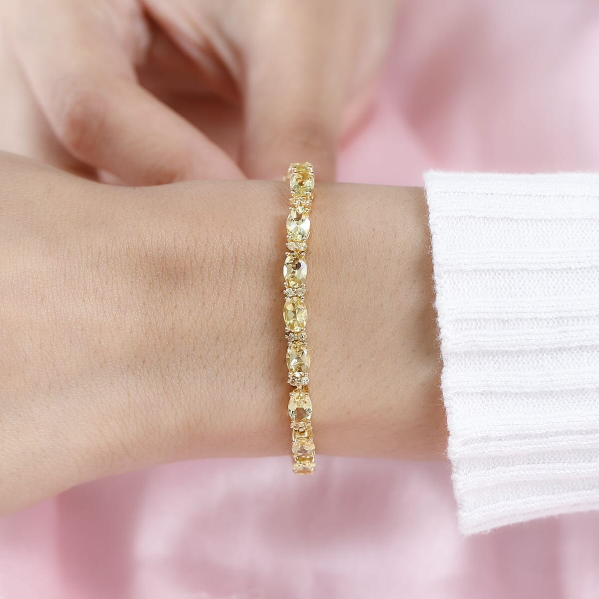 Premium Brazilian Heliodor and Madagascar Yellow Sapphire Tennis Bracelet in Vermeil Yellow Gold Over Sterling Silver (7.25 In) 10.90 ctw image number 2