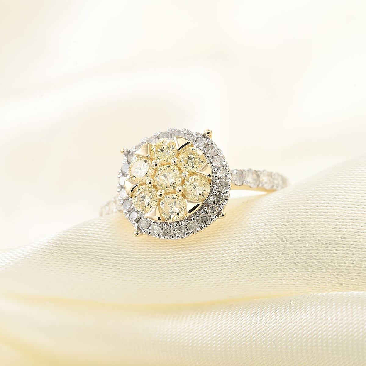 14K Yellow Gold Natural Yellow and White Diamond Ring (Size 7.5) 1.00 ctw image number 1