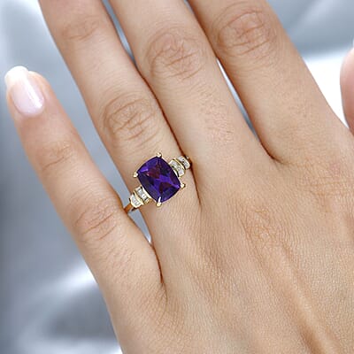 Moroccan Amethyst and White Diamond Ring in Vermeil Yellow Gold Over Sterling Silver (Size 10.0) 3.10 ctw