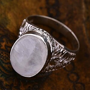 Moonstone OV 10.41 ctw Ring in Sterling Silver (Size 6.5)