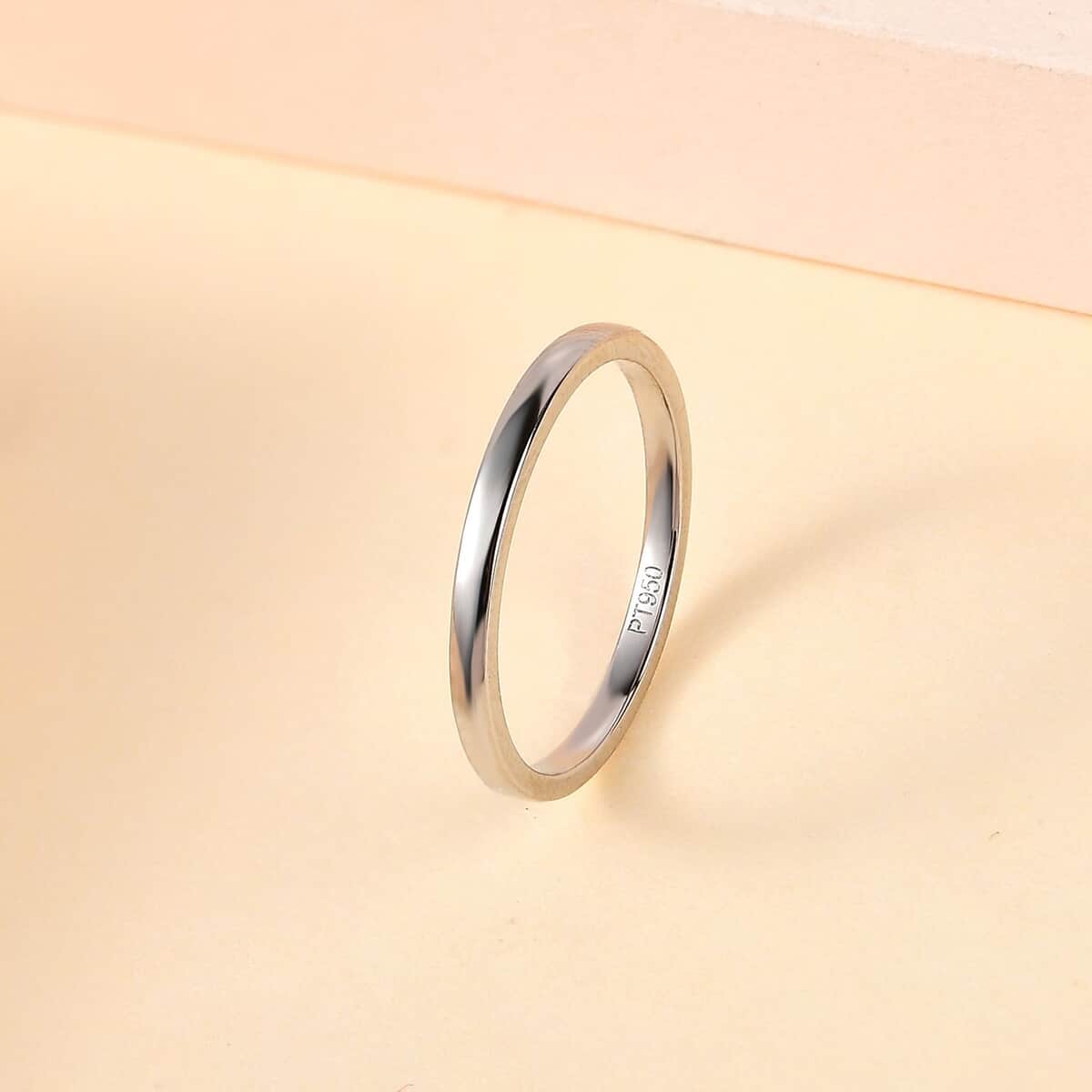 950 Platinum Band Ring (Size 10.0) (2.65 g) image number 1