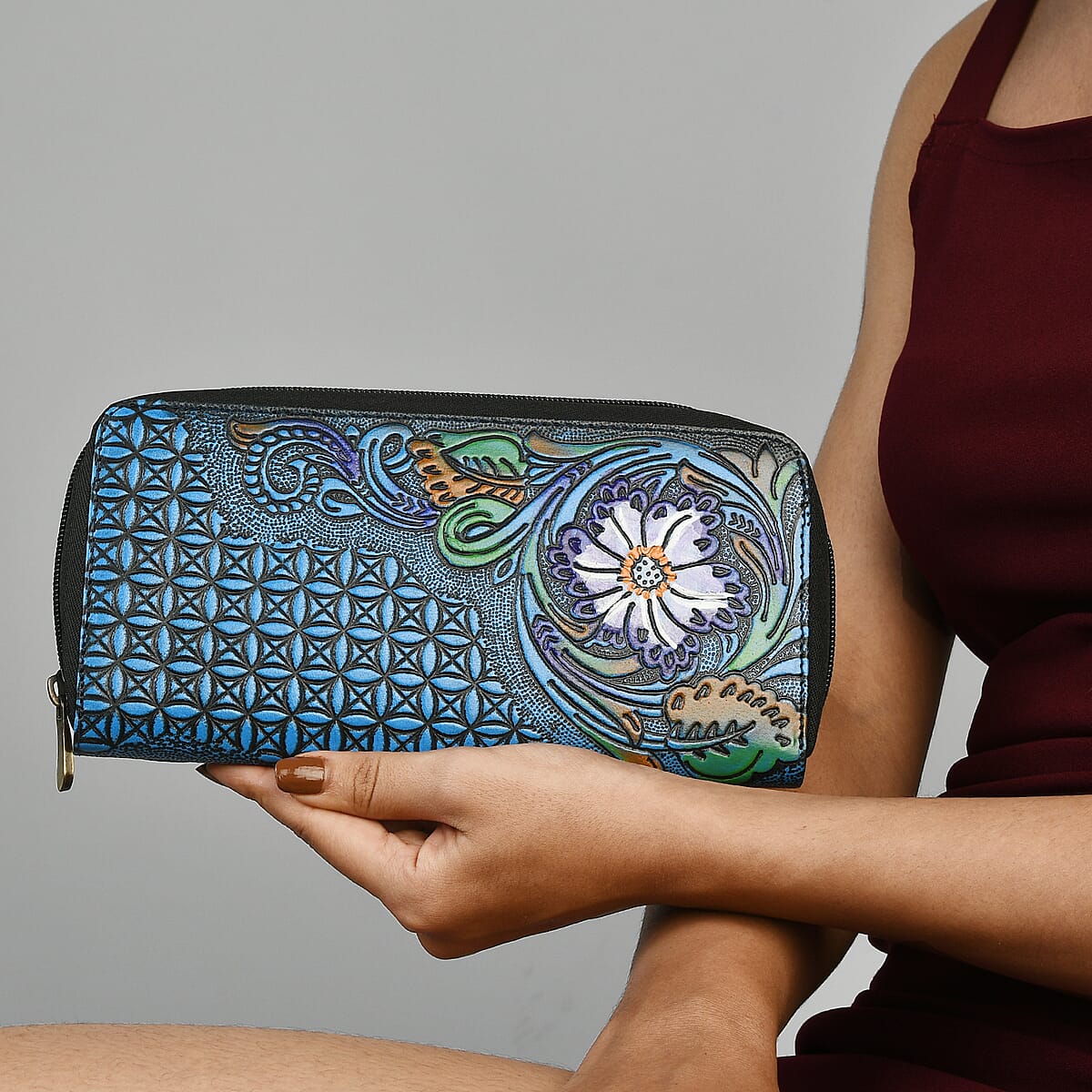 Black RFID Protected Tooled Leather Women's Wallet (9"x1"x5") image number 1