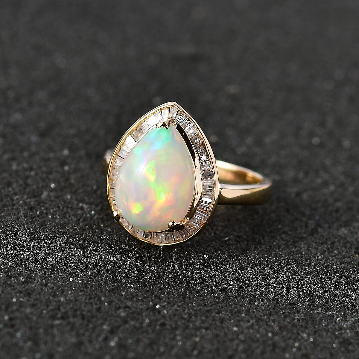 Luxoro AAA Ethiopian Welo Opal and Diamond 4.40 ctw Ring in 10K Yellow Gold (Size 8.0) image number 1