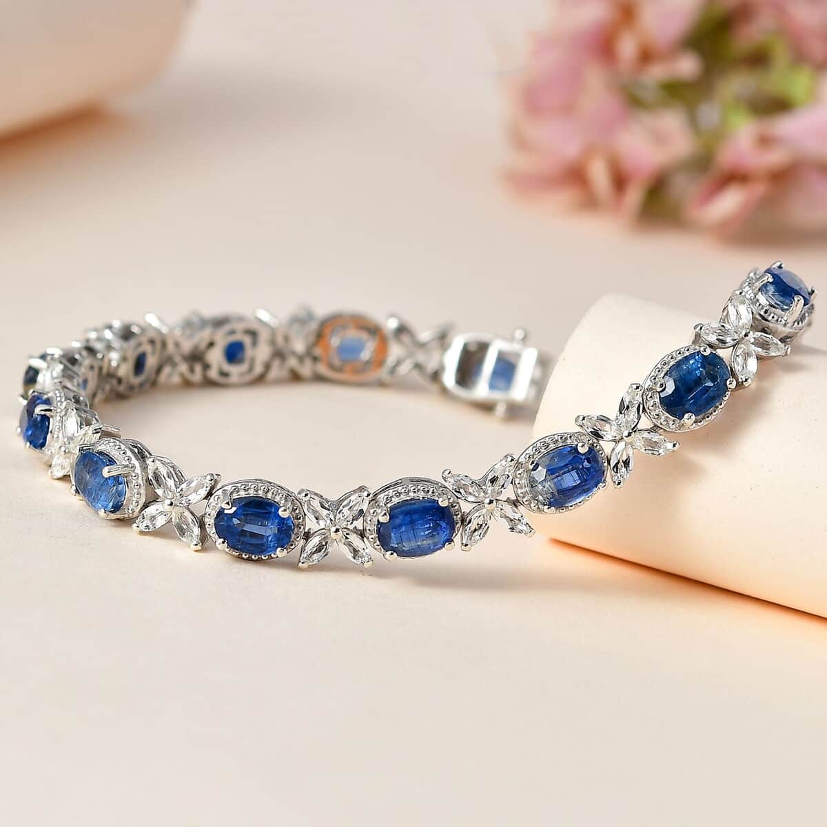 Kashmir Kyanite and White Topaz Bracelet in Platinum Over Sterling Silver (8.00 In) 20.90 ctw image number 1