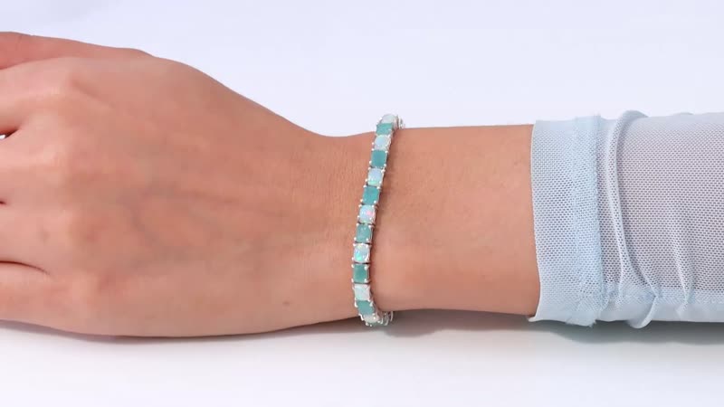 Premium Grandidierite and Ethiopian Welo Opal Bracelet in Platinum Over Sterling Silver (8.00 In) 14.00 ctw