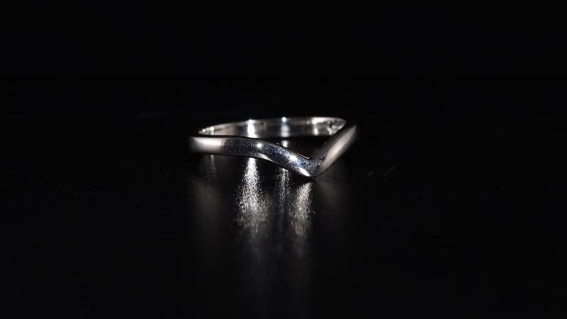 Platinum Over Sterling Silver Wishbone Ring (Size 9.0) 1.60 Grams