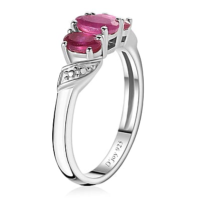 Niassa Ruby (FF) 3 Stone Ring in Platinum Over Sterling Silver (Size 5.0) 1.15 ctw