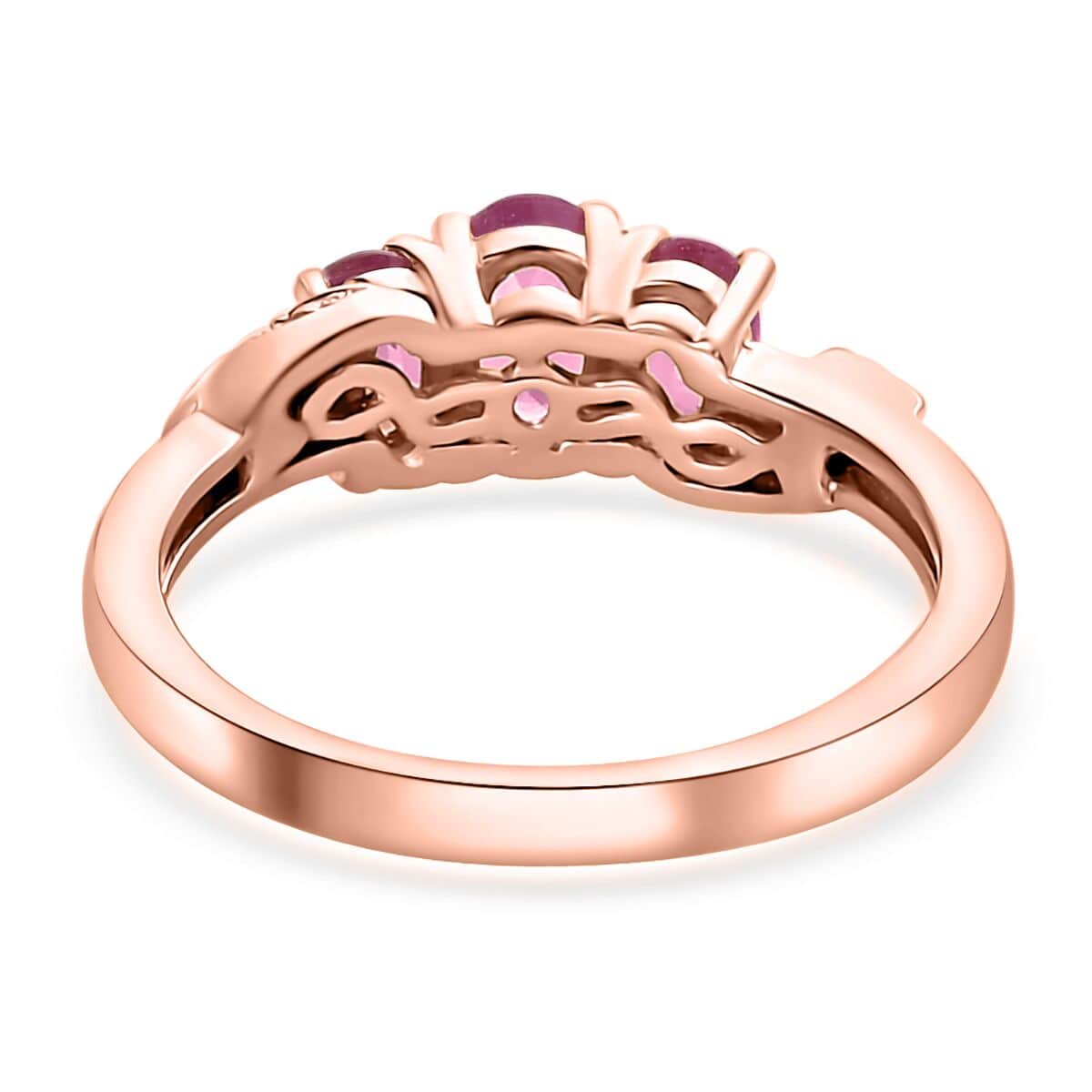 Niassa Ruby (FF) 3 Stone Ring in Vermeil Rose Gold Over Sterling Silver (Size 6.0) 1.15 ctw image number 4