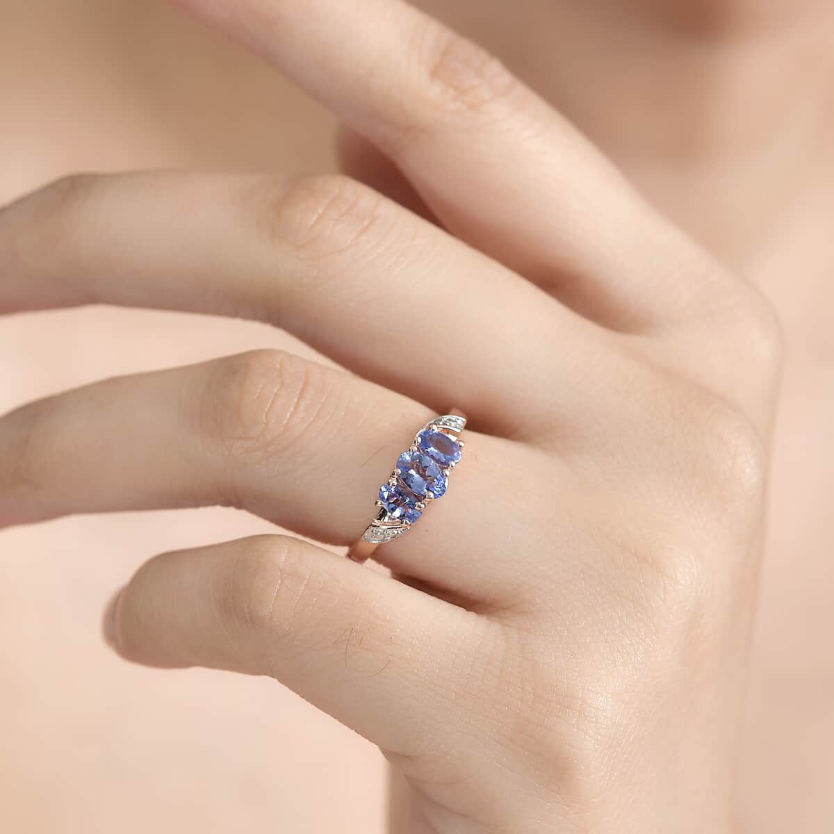 Tanzanite 3 Stone Ring in Vermeil RG Over Sterling Silver (Size 6.0) 1.00 ctw image number 2