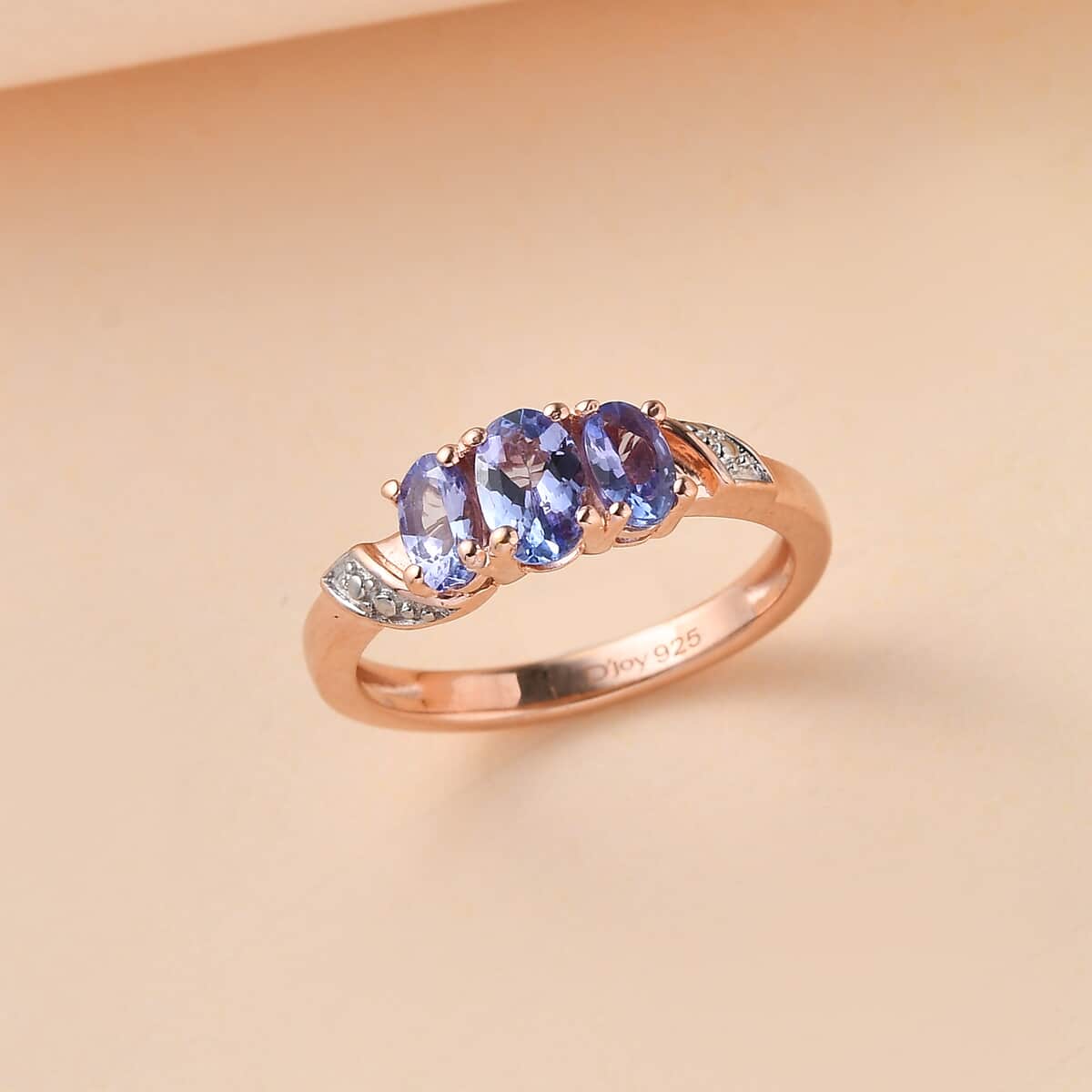 Tanzanite 3 Stone Ring in Vermeil Rose Gold Over Sterling Silver (Size 7.0) 1.00 ctw image number 1