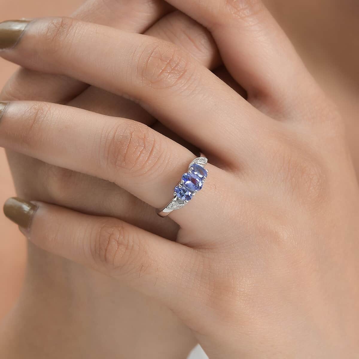 Tanzanite 3 Stone Ring in Platinum Over Sterling Silver (Size 5.0) 1.00 ctw image number 2