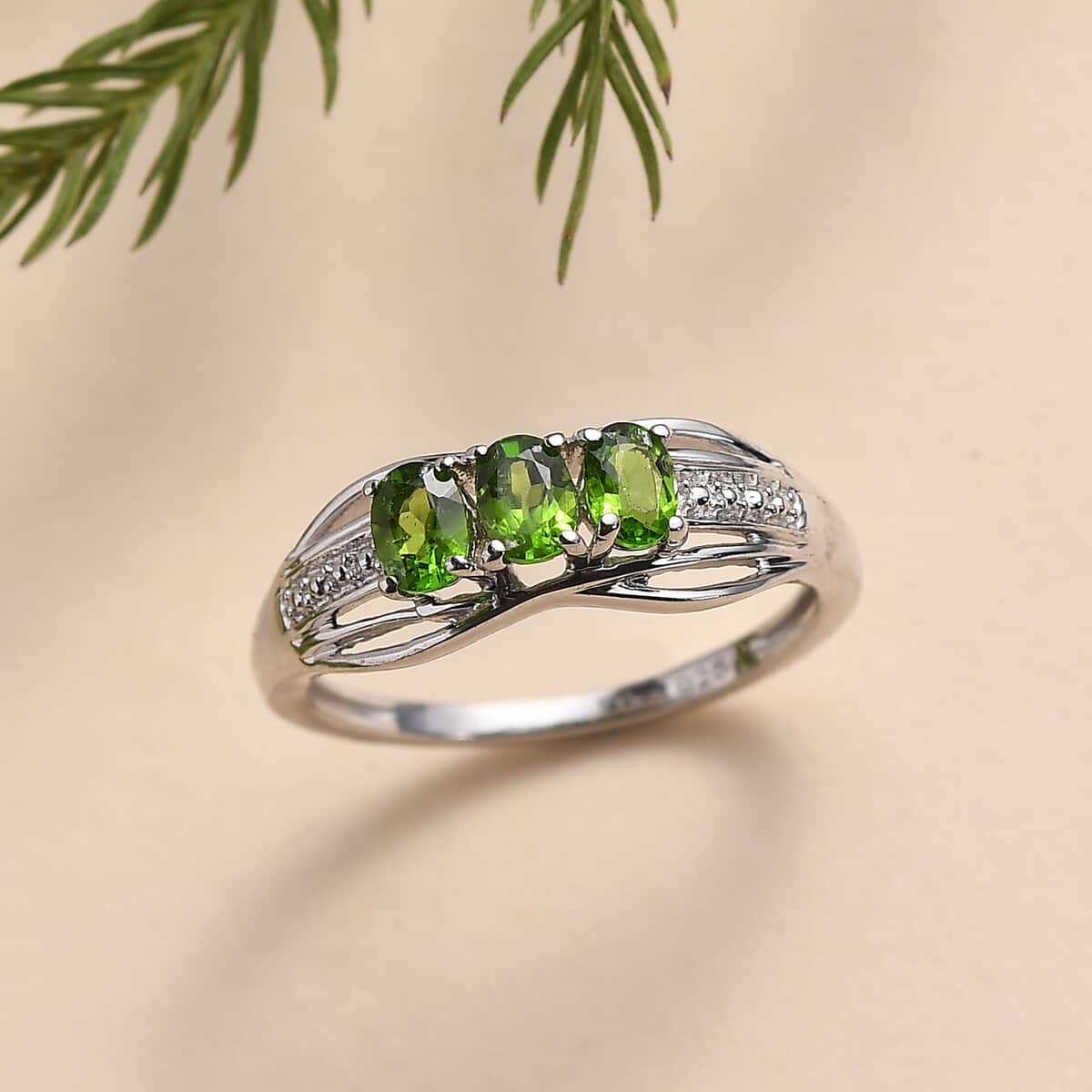 Chrome Diopside 3 Stone Ring in Platinum Over Sterling Silver (Size 9) 0.70 ctw image number 1