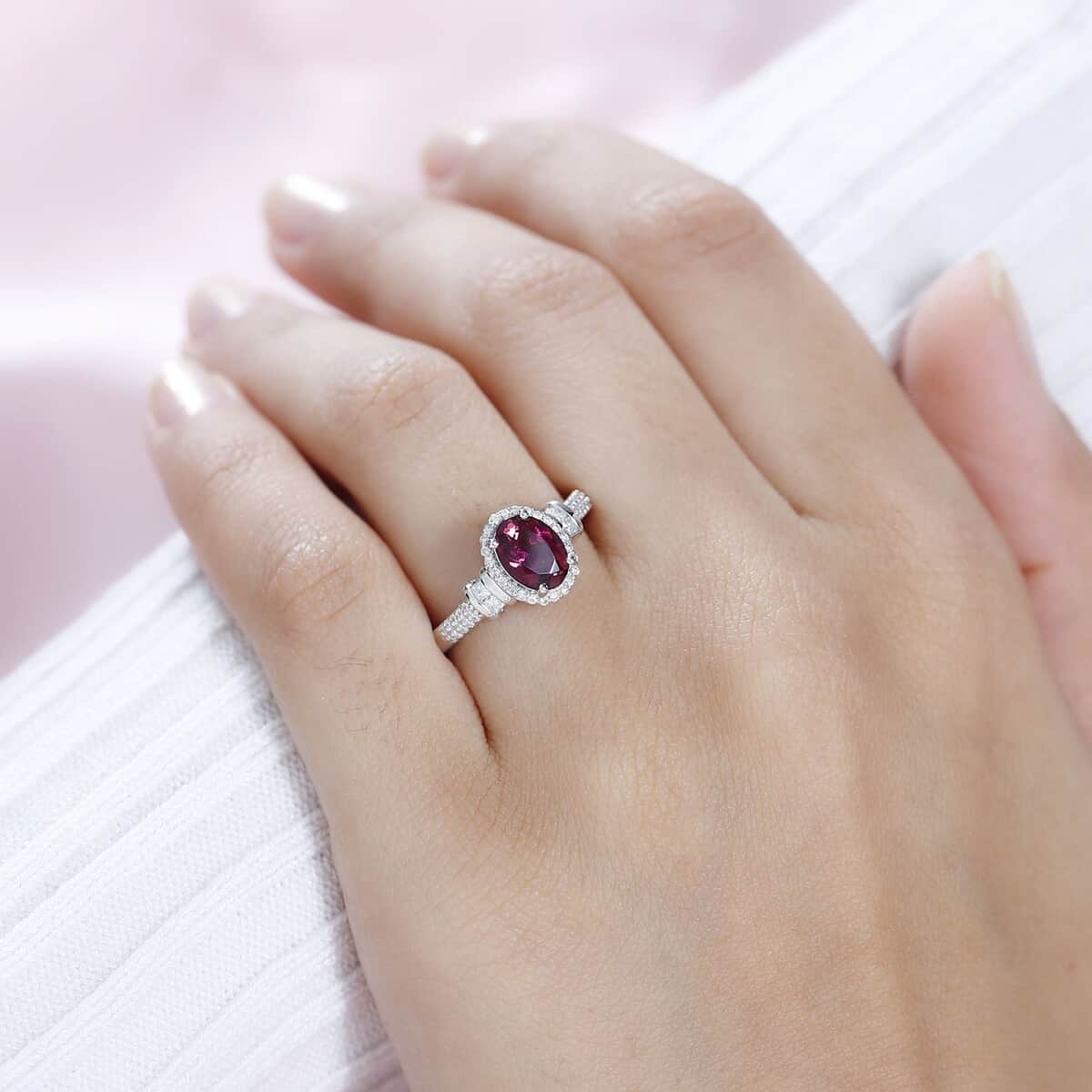 Luxoro 14K White Gold AAA Ouro Fino Rubellite and G-H I2 Diamond Halo Ring (Size 7.0) 1.60 ctw image number 2