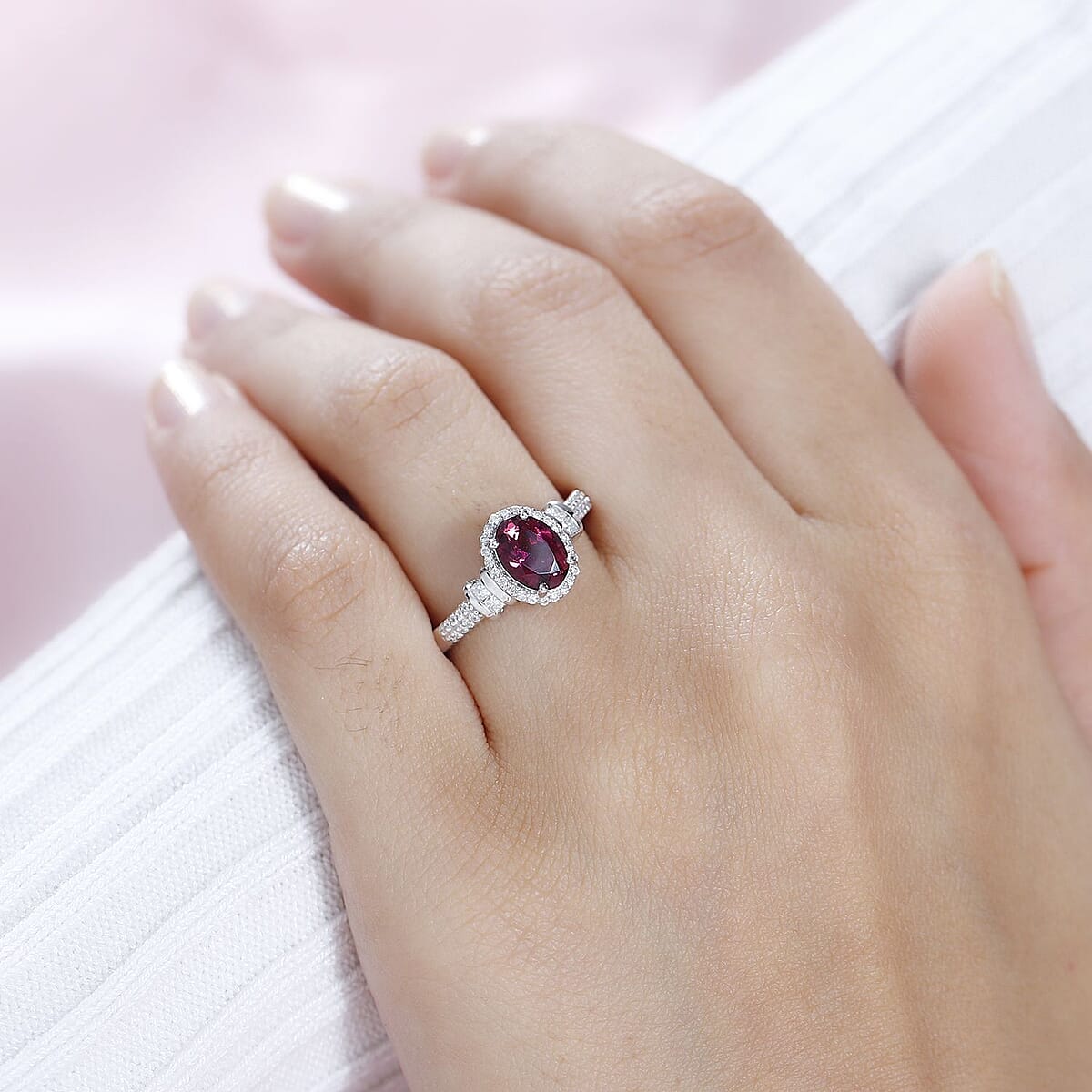 Luxoro 14K White Gold AAA Ouro Fino Rubellite and G-H I2 Diamond Halo Ring (Size 9.0) 1.60 ctw image number 2