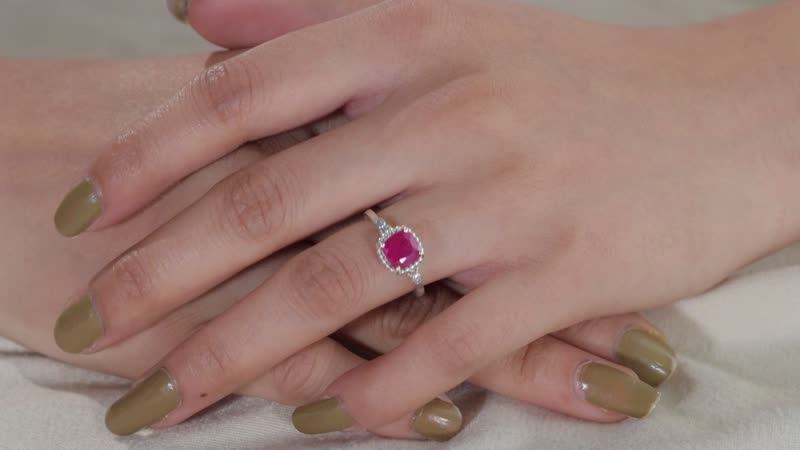 Niassa Ruby (FF) and Diamond Ring in Vermeil Yellow Gold Over Sterling Silver 2.50 ctw