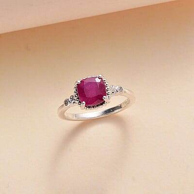 Niassa Ruby (FF) and Diamond Ring in Vermeil Yellow Gold Over Sterling Silver (Size 6.0) 2.50 ctw