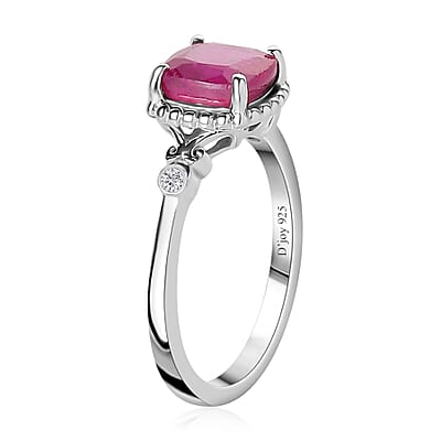 Niassa Ruby (FF) and Diamond Ring in Vermeil Yellow Gold Over Sterling Silver (Size 6.0) 2.50 ctw