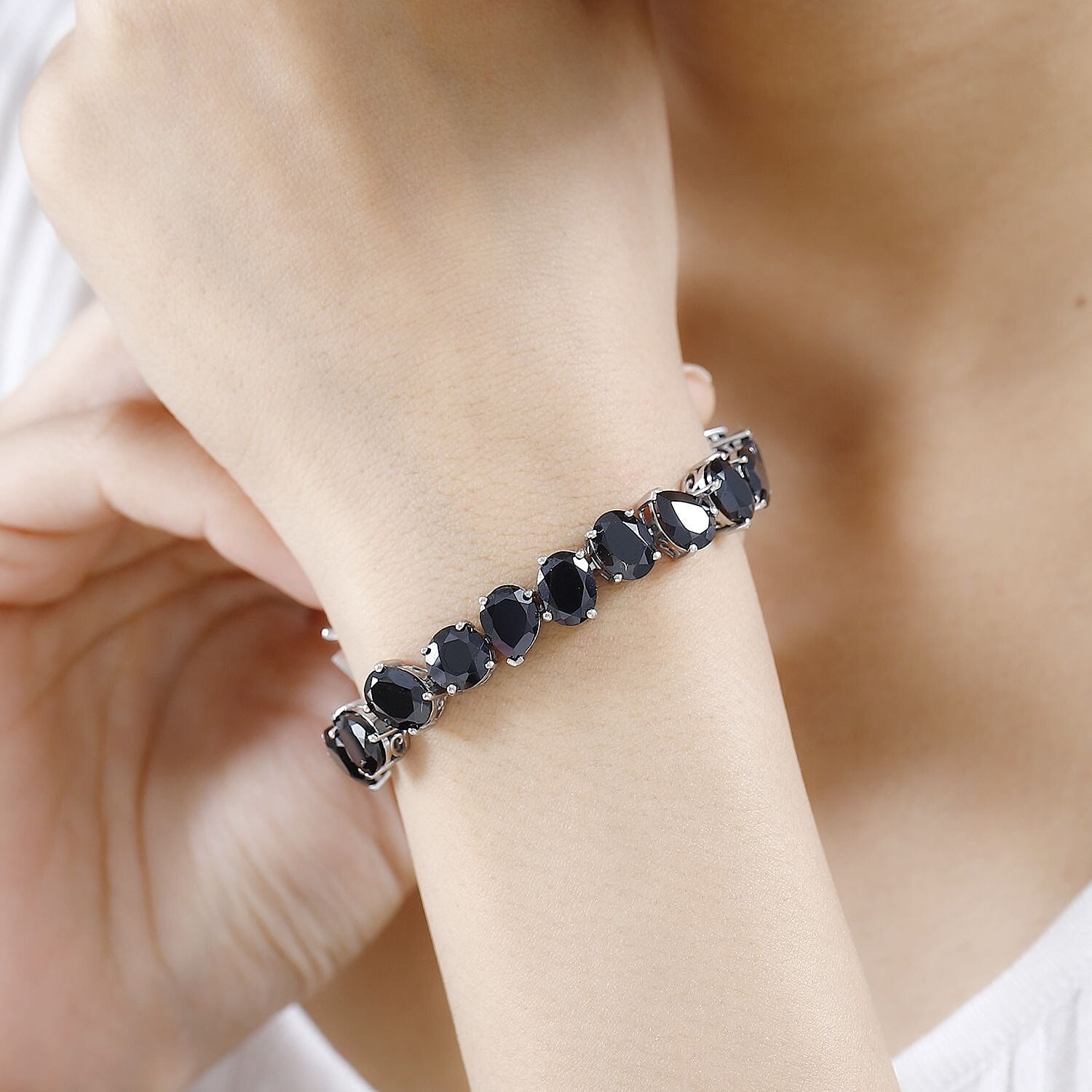 6.5 Inches - Product card gallery slide 3 (10145289339163)