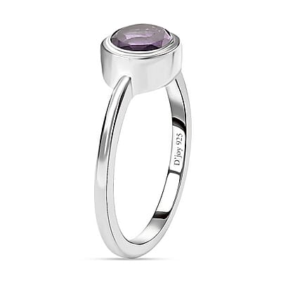 African Amethyst Solitaire Ring in Platinum Over Sterling Silver (Size 5) 0.75 ctw