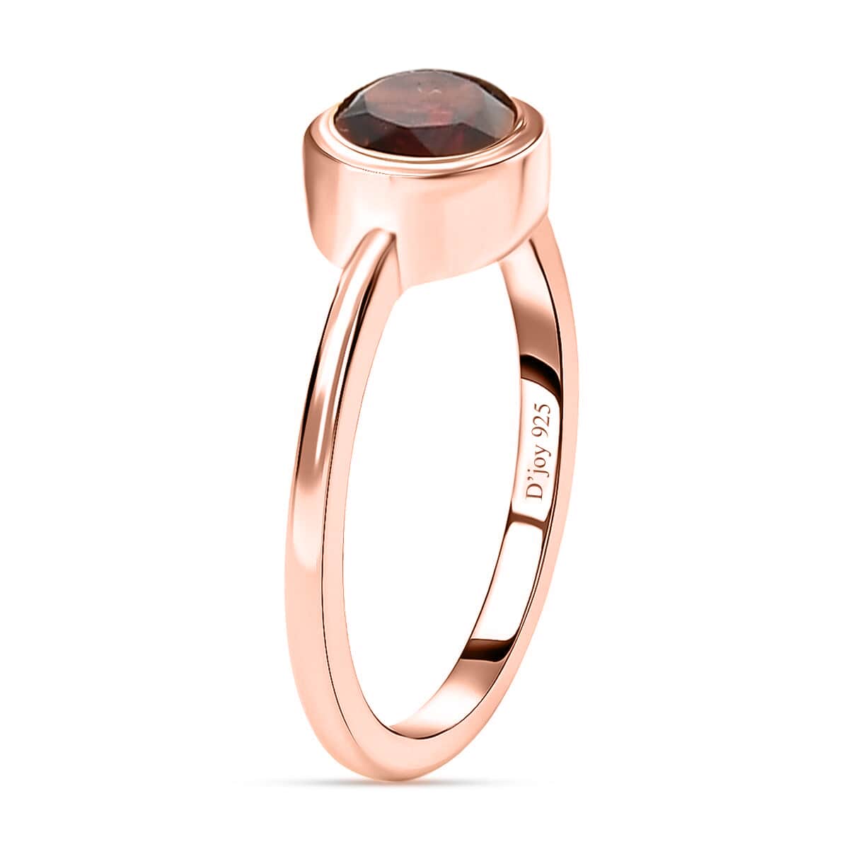 Mozambique Garnet Solitaire Ring in Vermeil Rose Gold Over Sterling Silver (Size 6.0) 1.00 ctw image number 3