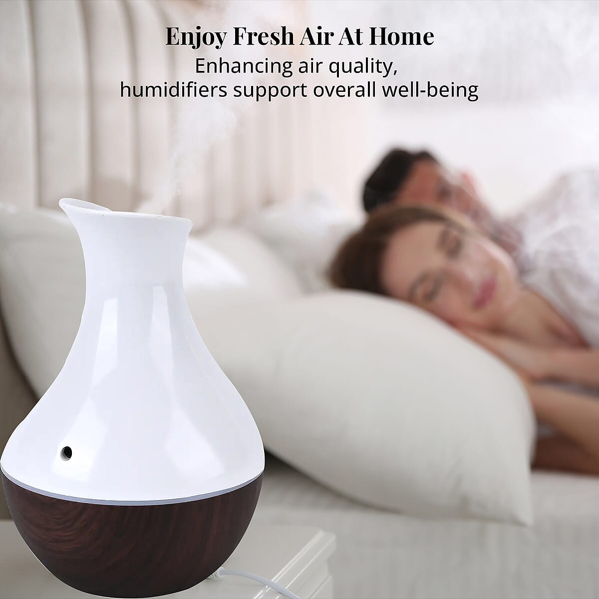 Portable Mini Air Humidifier with 5 Essential Oil and RGB Light (3.94"x3.94"x5.91") (Powered by USB Cable) image number 3