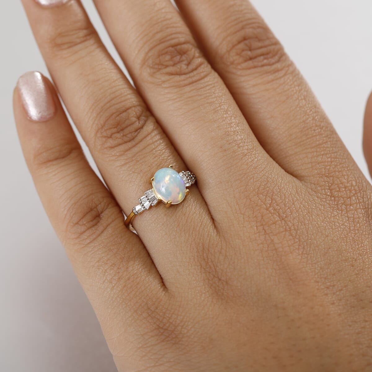 D'Joy Ethiopian Welo Opal, Diamond 1.35 ctw Ring in 18K Vermeil Yellow Gold Over Sterling Silver (Size 8.0)  image number 2