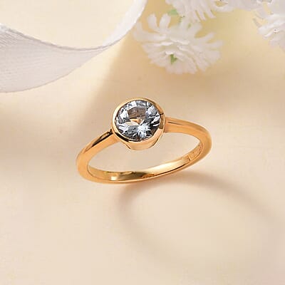 Mangoro Aquamarine 0.75 ctw Solitaire Ring in Vermeil Yellow Gold Over Sterling Silver (Size 6.0)