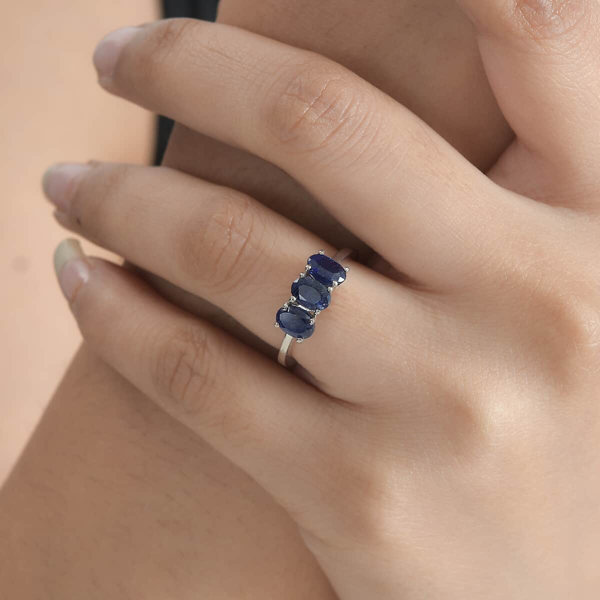 Masoala Sapphire (D) 3 Stone Ring in Platinum Over Sterling Silver (Size 5.0) 2.10 ctw image number 2