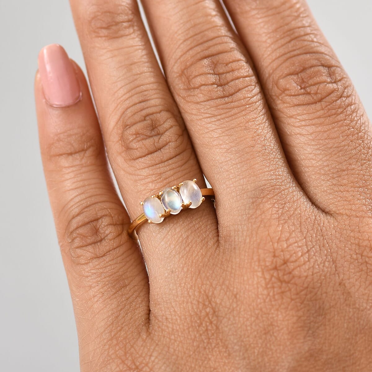Rainbow Moonstone 2.15 ctw 3 Stone Ring in Vermeil Yellow Gold Over Sterling Silver (Size 7.0) image number 2