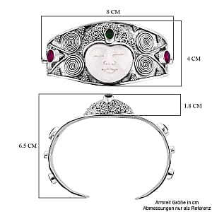 Carved Bone and Chrome Diopside 8.35 ctw Bangle Bracelet in Sterling Silver (7 In) (35.5 g)