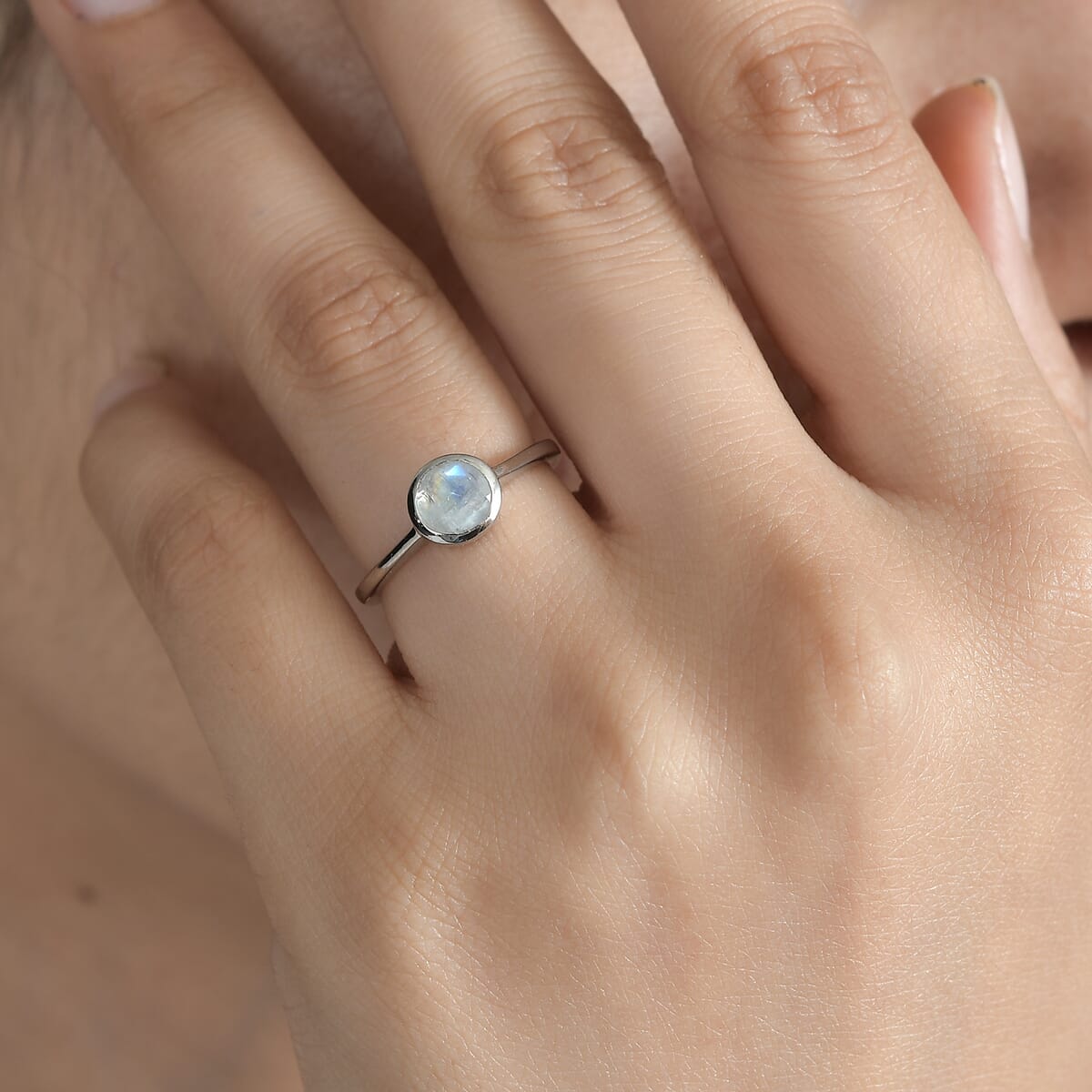 Rainbow Moonstone 0.85 ctw Ring in Platinum Over Sterling Silver (Size 5.0)  image number 3