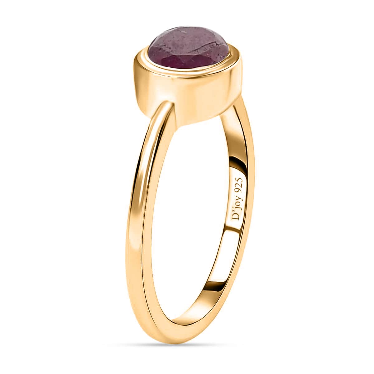 Niassa Ruby (FF) Solitaire Ring in Vermeil Yellow Gold Over Sterling Silver (Size 6.0) 1.25 ctw image number 3