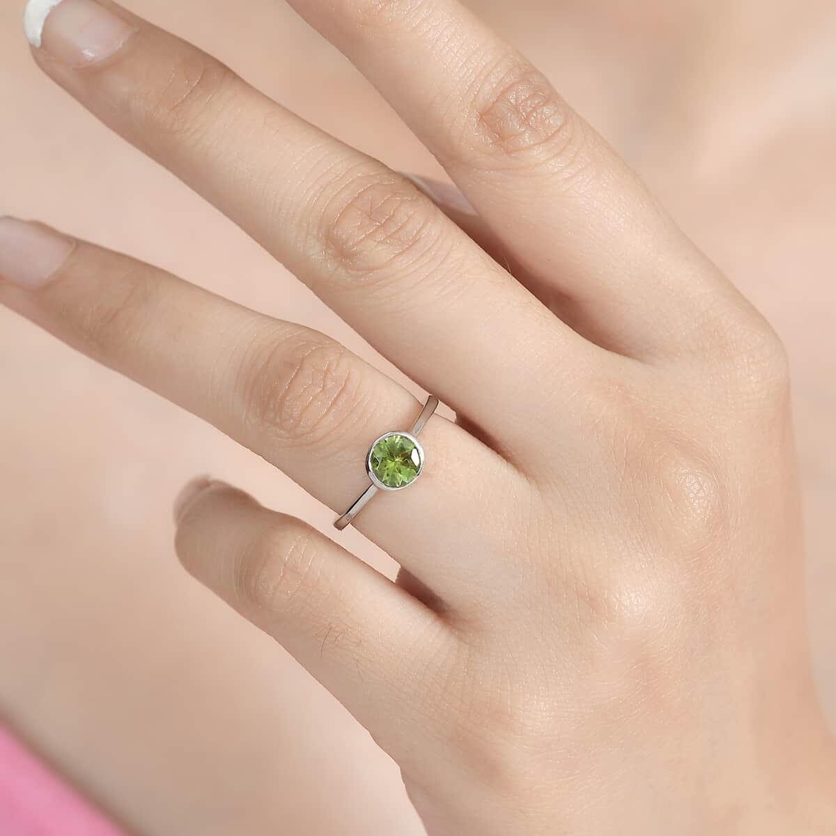 Peridot Solitaire Ring in Platinum Over Sterling Silver (Size 6.0) 0.85 ctw image number 2