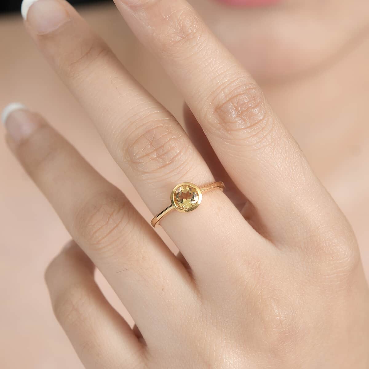 Brazilian Citrine Solitaire Ring in Vermeil Yellow Gold Over Sterling Silver (Size 7.0) 0.80 ctw image number 2